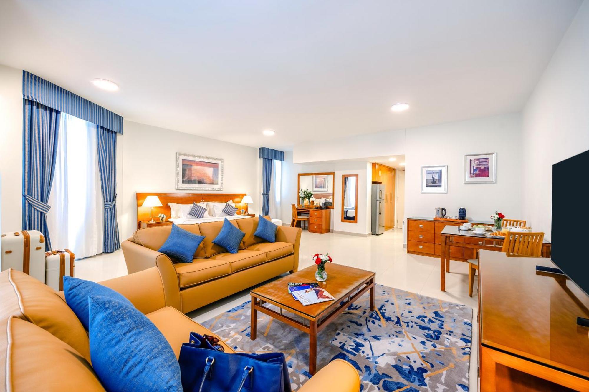 Golden Sands Hotel Apartments Dubai Dış mekan fotoğraf