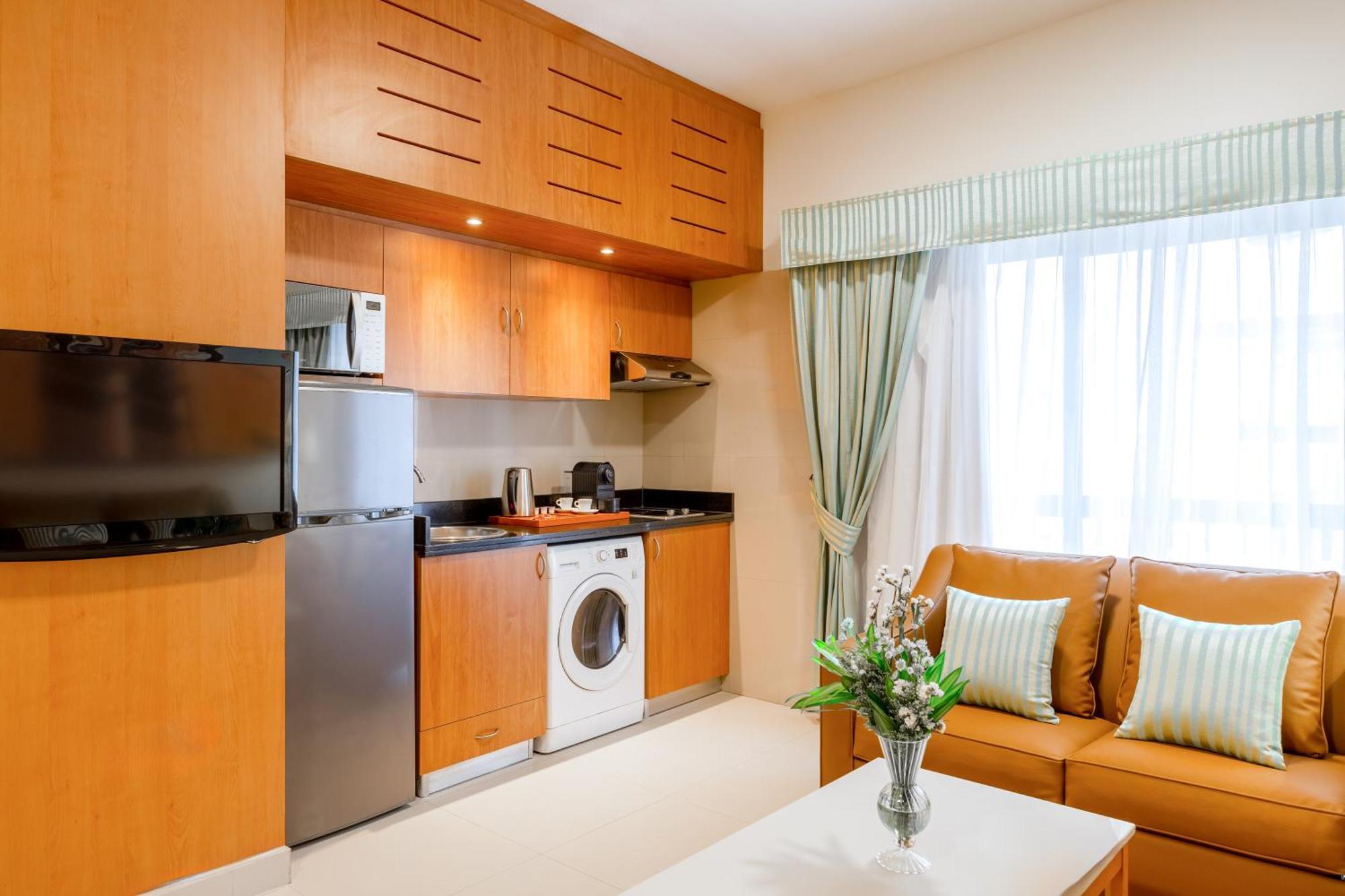 Golden Sands Hotel Apartments Dubai Dış mekan fotoğraf